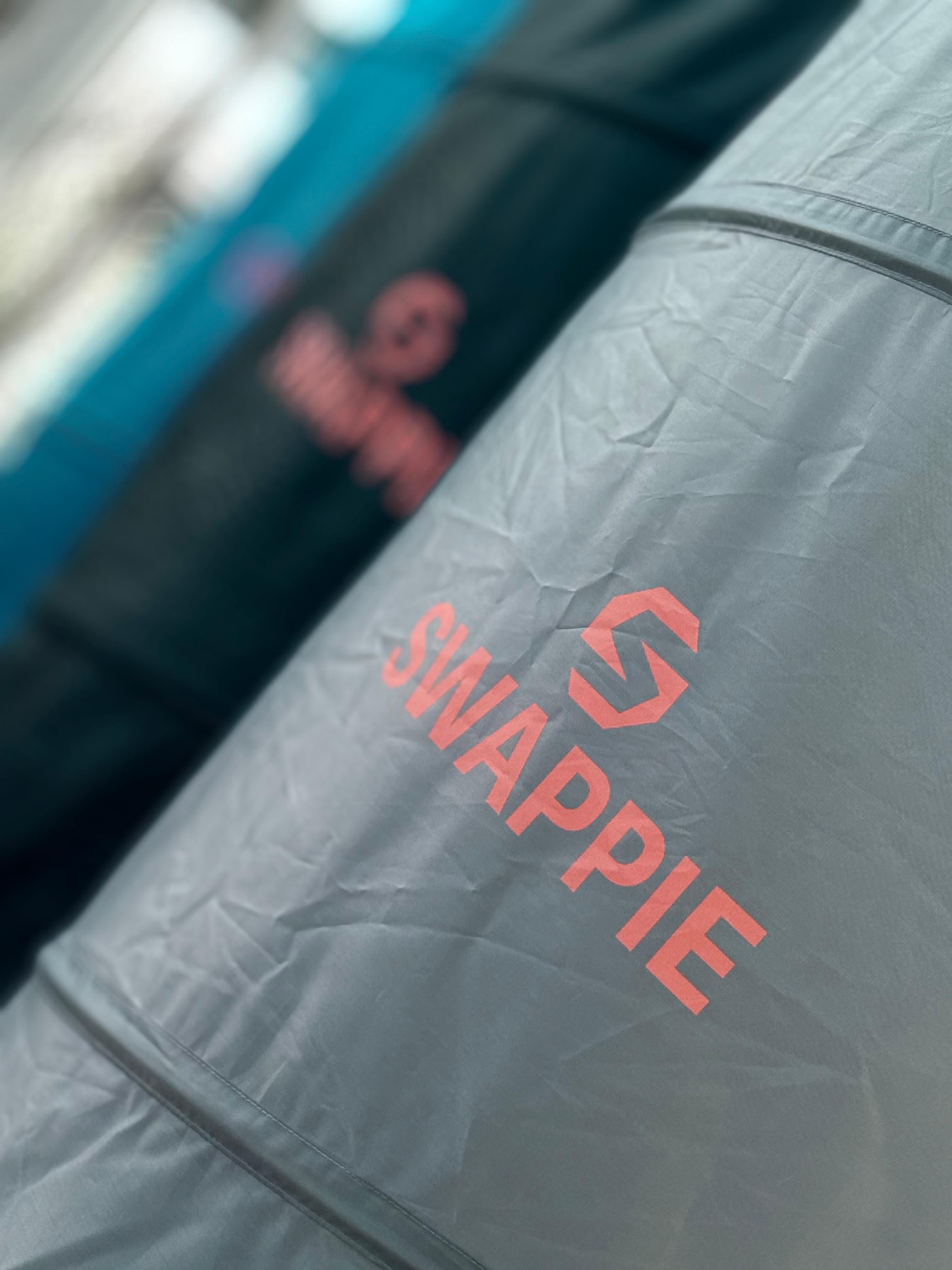 SWAPPIE GREY – Your Mobile Changing Room