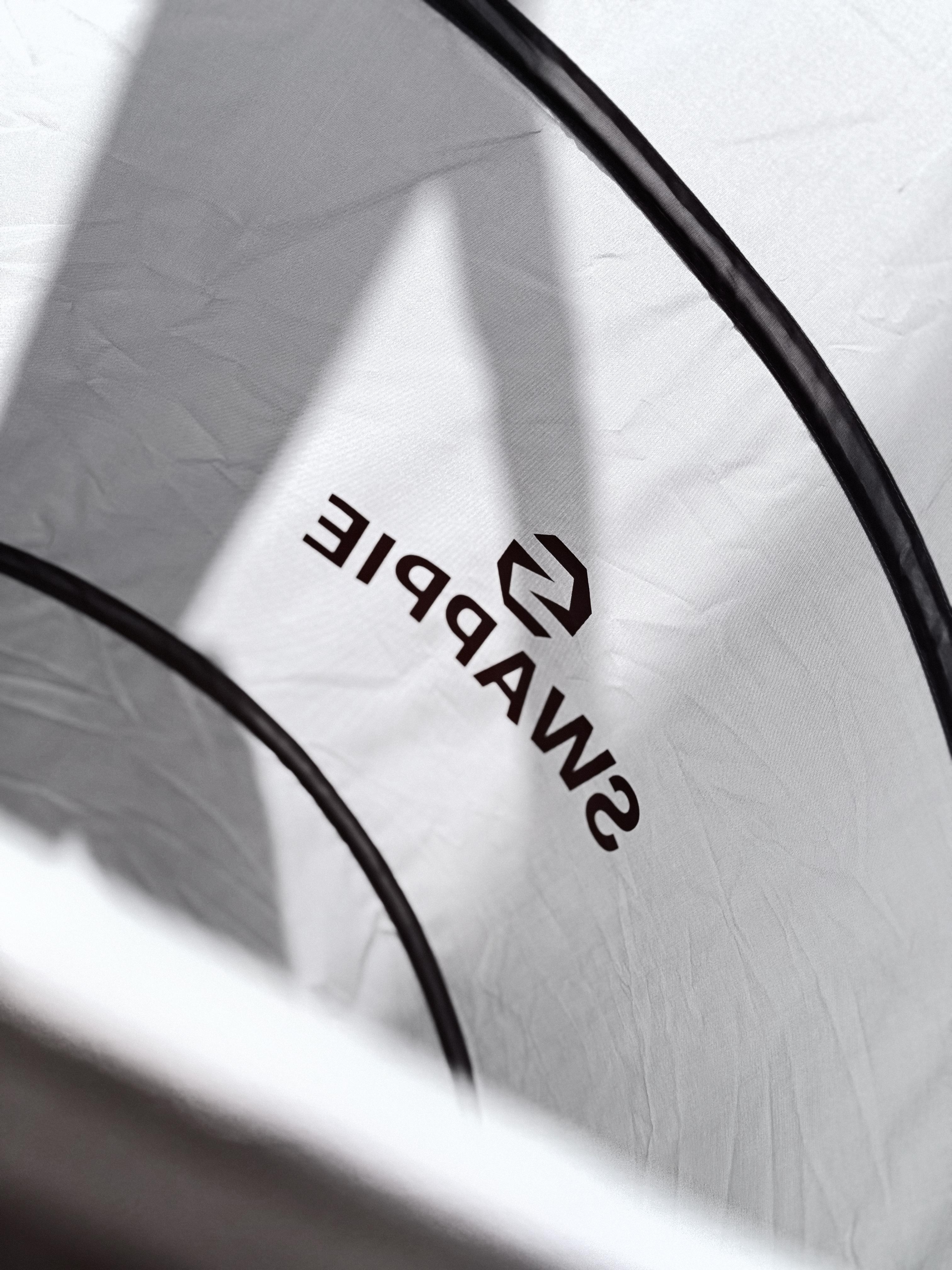 SWAPPIE GREY – Your Mobile Changing Room
